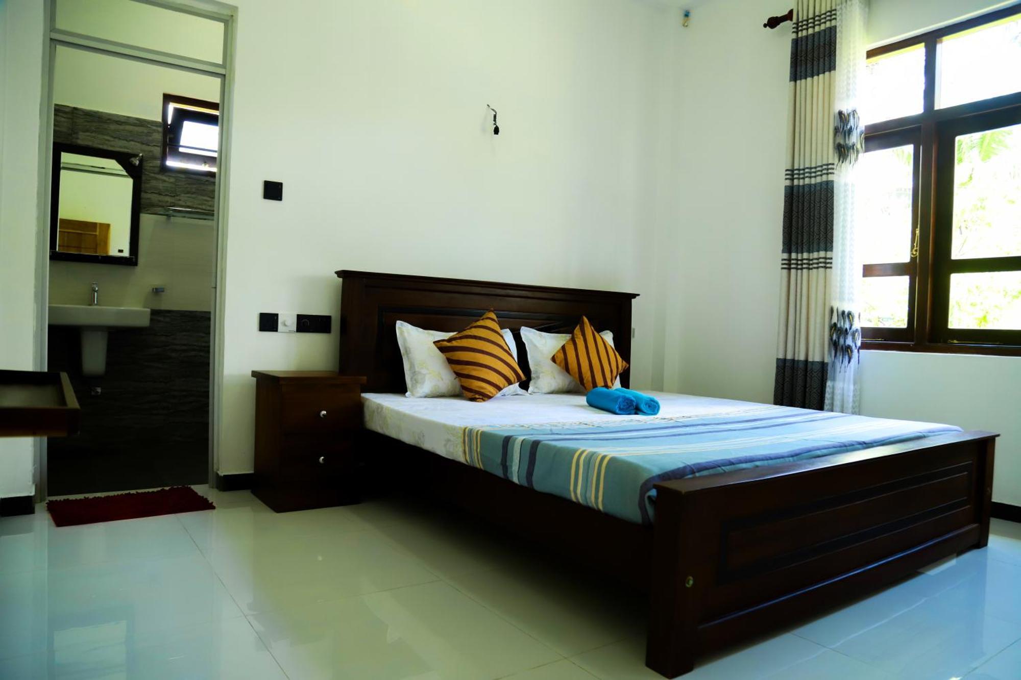 One 8 Mirissa Apartment Ngoại thất bức ảnh